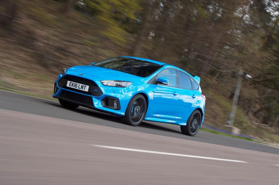  Ford Focus RS 2016 года  (UK) (фото 11 из 43)